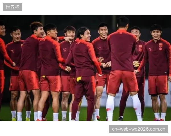 乌兹别克斯坦阵容年龄结构合理，年轻球员的活力或带来惊喜。